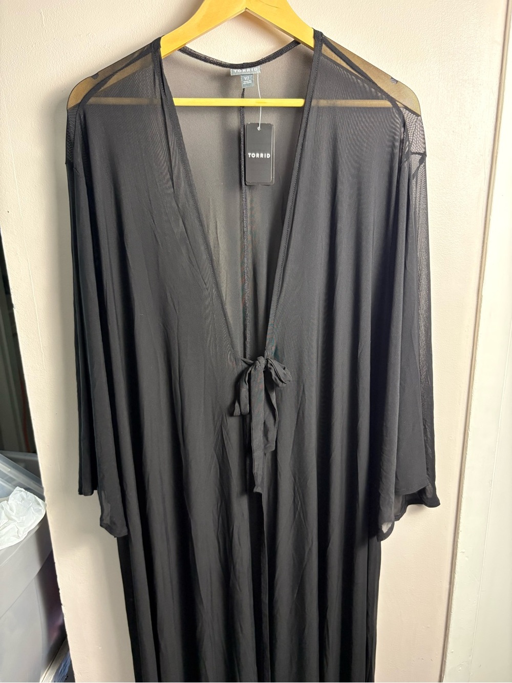 Torrid Black Sheer Tie-Front Maxi Swim Kimono NWT Size 1/2